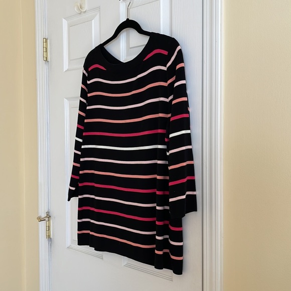 Sweater Multicolor Talbots 2x with button details on the back - Picture 2 of 6